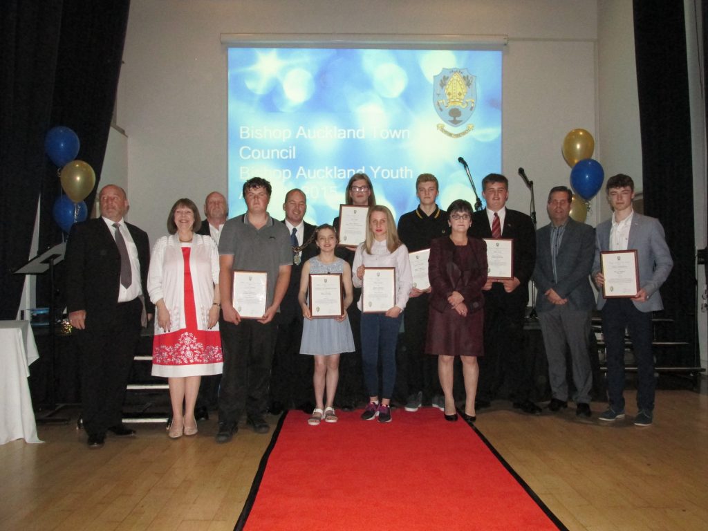 Mayor Lee Brownson with Councillors David Fleming, Ann Golightly, Alan Anderson, Lesley Zair and Sam Zair  with Outstanding Award Winners 2015